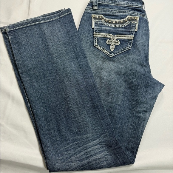 L.A. Idol Blue Boot Cut Jeans with Decorative Embroidery - Picture 2 of 8